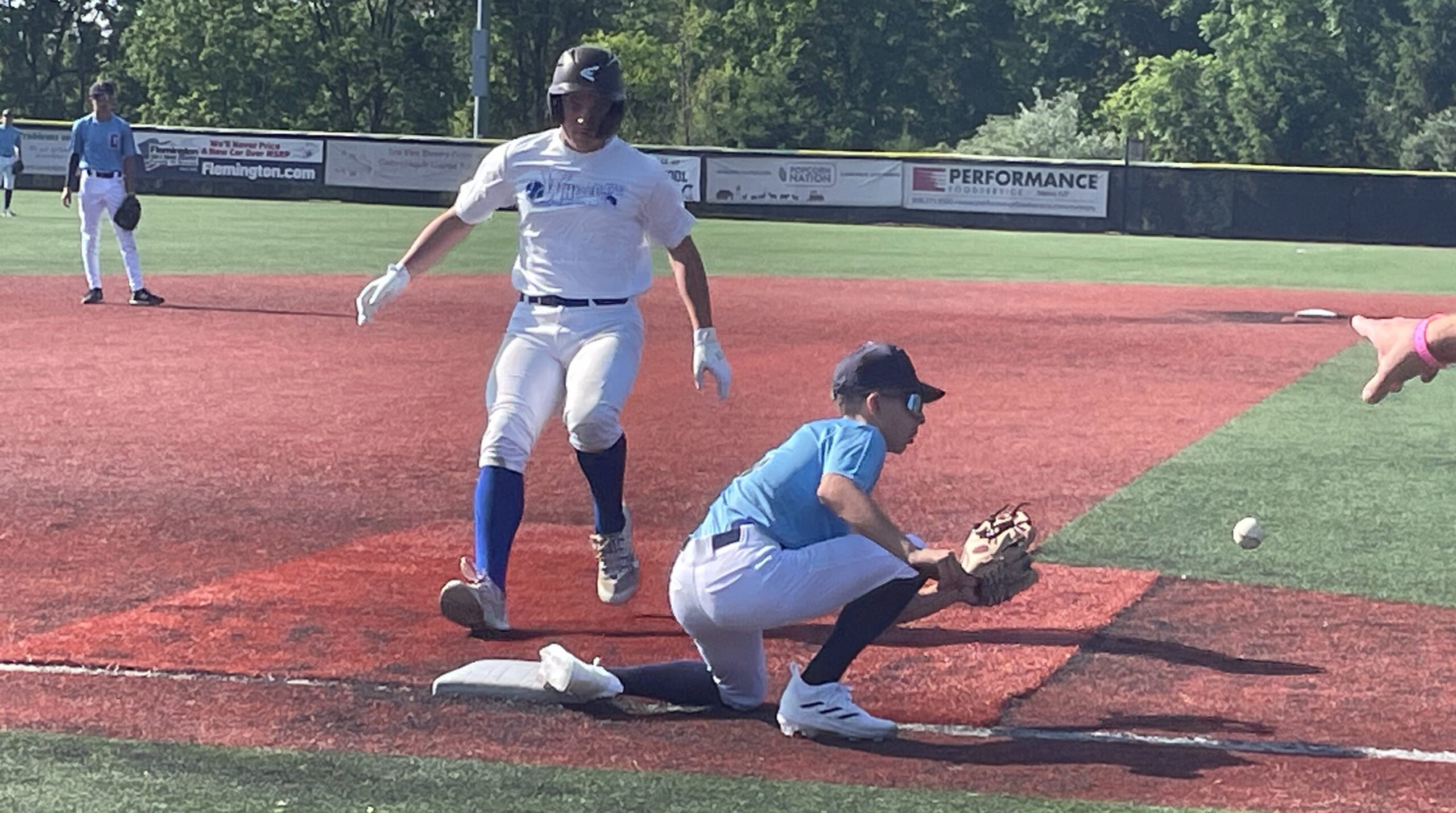 Toms River players make Whitecaps 15U dangerous Diamond Nation